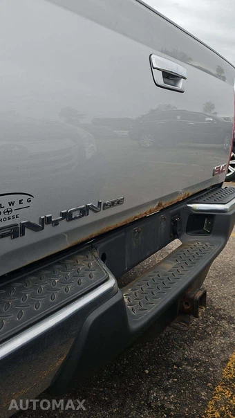 2010 GMC Canyon SLE-1 Extended Cab Medium Bed 3SA w/Rear Doors – miniatura 39
