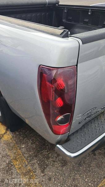 2010 GMC Canyon SLE-1 Extended Cab Medium Bed 3SA w/Rear Doors – miniatura 40