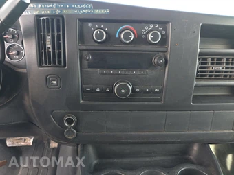 2010 GMC Savana 3500 Cutaway 1WT - miniatura 11
