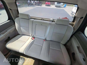 2010 GMC Sierra 1500 SLE Crew Cab Short Bed 3SA – miniatura 13