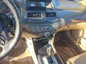 2010 Honda Accord Sedan EX-L – miniatura 11
