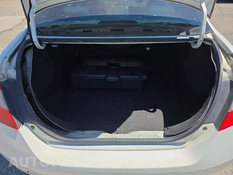 2010 Honda Civic Coupe LX – miniatura 11