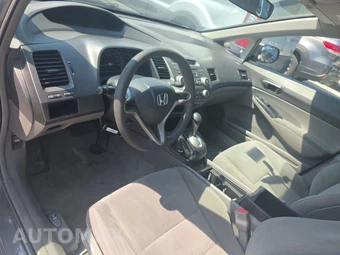 2010 Honda Civic Sedan DX-VP - miniatura 11