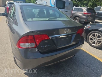 2010 Honda Civic Sedan DX-VP - miniatura 16