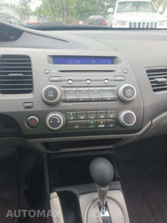 2010 Honda Civic Sedan LX - miniatura 10