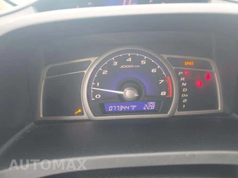 2010 Honda Civic Sedan LX - miniatura 9