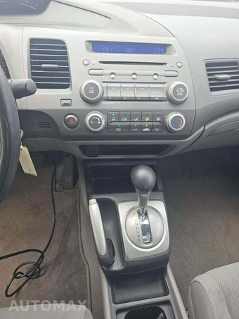 2010 Honda Civic Sedan LX - miniatura 7