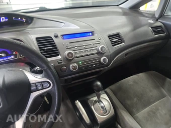2010 Honda Civic Sedan LX – miniatura 11