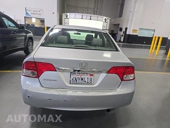 2010 Honda Civic Sedan LX – miniatura 5
