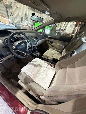 2010 Honda Civic Sedan LX - miniatura 10