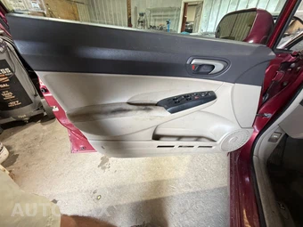 2010 Honda Civic Sedan LX - miniatura 11