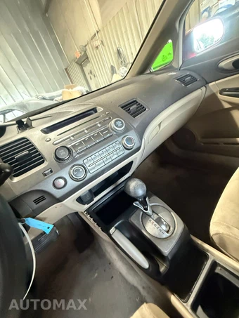 2010 Honda Civic Sedan LX - miniatura 16