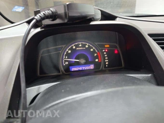 2010 Honda Civic Sedan LX - miniatura 9