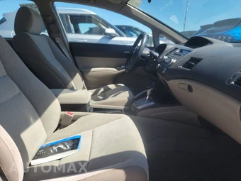 2010 Honda Civic Sedan LX – miniatura 8