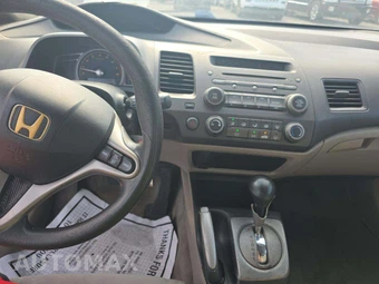2010 Honda Civic Sedan LX - miniatura 7