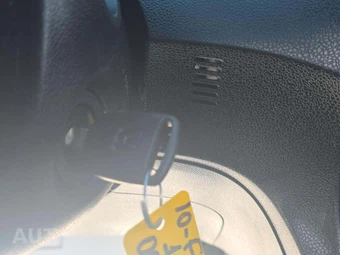 2010 Honda Fit - miniatura 8