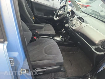 2010 Honda Fit Sport – miniatura 8