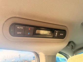 2010 Honda Odyssey EX-L w/Navigation & RES 118.1" WB - miniatura 16