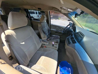 2010 Honda Odyssey LX 118.1" WB - miniatura 19