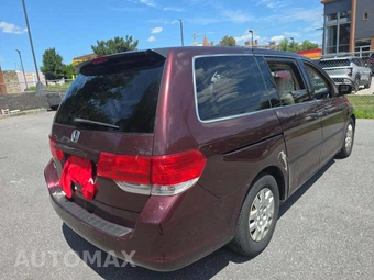 2010 Honda Odyssey LX 118.1" WB - miniatura 3