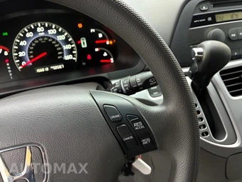 2010 Honda Odyssey LX 118.1" WB - miniatura 11