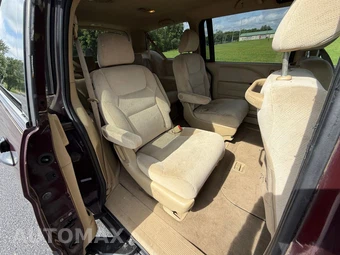 2010 Honda Odyssey LX 118.1" WB - miniatura 14