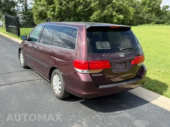 2010 Honda Odyssey LX 118.1" WB - miniatura 3
