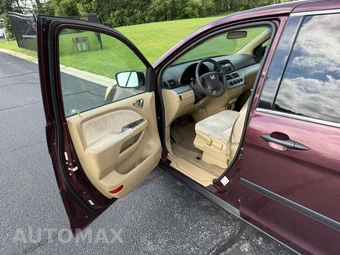 2010 Honda Odyssey LX 118.1" WB - miniatura 9