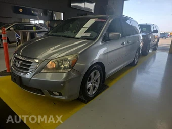 2010 Honda Odyssey Touring w/Navigation & RES 118.1" WB
