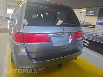 2010 Honda Odyssey Touring w/Navigation & RES 118.1" WB - miniatura 5