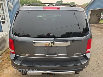 2010 Honda Pilot Touring w/Navigation & RES – miniatura 5