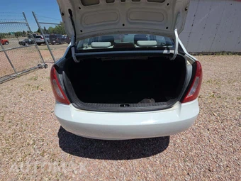 2010 Hyundai Accent GLS Sedan – miniatura 11