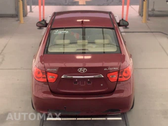 2010 Hyundai Elantra GLS Sedan – miniatura 5