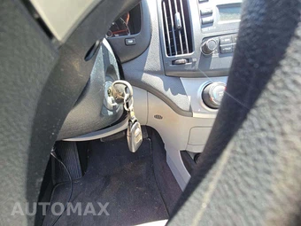 2010 Hyundai Elantra GLS Sedan – miniatura 8