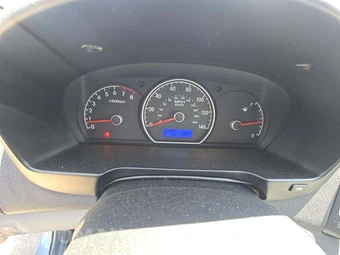 2010 Hyundai Elantra GLS Sedan – miniatura 9