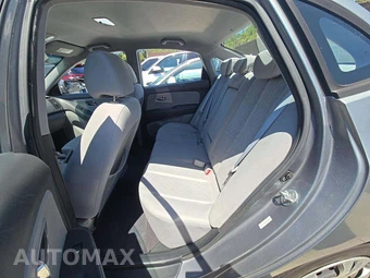 2010 Hyundai Elantra GLS Sedan - miniatura 13