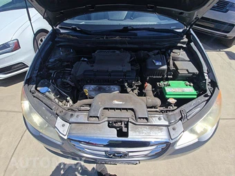 2010 Hyundai Elantra GLS Sedan - miniatura 26