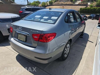 2010 Hyundai Elantra GLS Sedan - miniatura 3