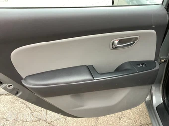 2010 Hyundai Elantra GLS Sedan - miniatura 19