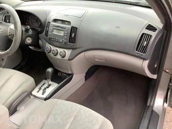 2010 Hyundai Elantra GLS Sedan - miniatura 26