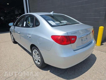 2010 Hyundai Elantra GLS Sedan - miniatura 2