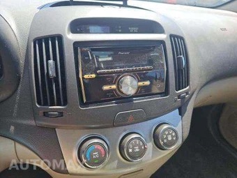 2010 Hyundai Elantra GLS Sedan – miniatura 10