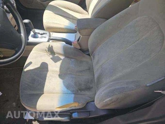 2010 Hyundai Elantra GLS Sedan – miniatura 22