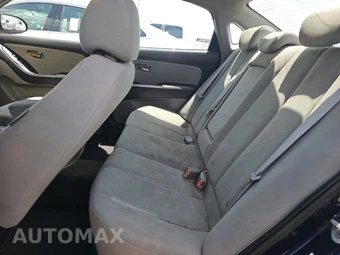 2010 Hyundai Elantra SE Sedan – miniatura 13