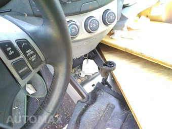 2010 Hyundai Elantra SE Sedan – miniatura 28