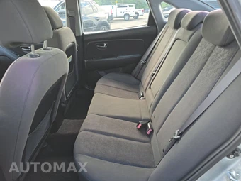 2010 Hyundai Elantra SE Sedan - miniatura 13