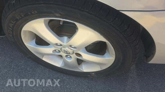 2010 Hyundai Elantra SE Sedan - miniatura 31