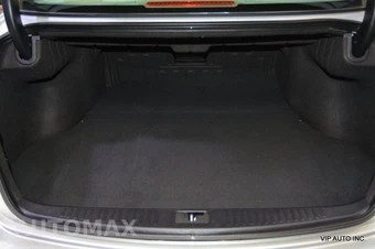 2010 Hyundai Genesis 4.6 Sedan - miniatura 31