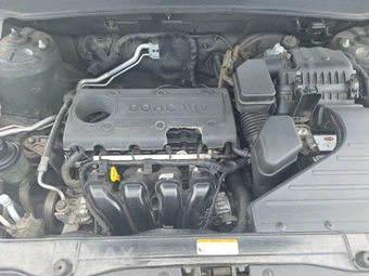 2010 Hyundai Santa Fe GLS - miniatura 20