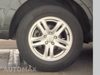 2010 Hyundai Santa Fe GLS - miniatura 9